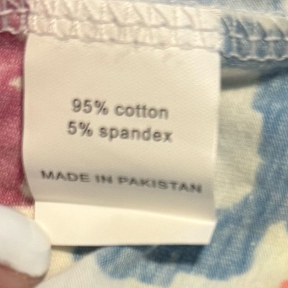 Multicolor V-Neck Patterned Dress - image 6